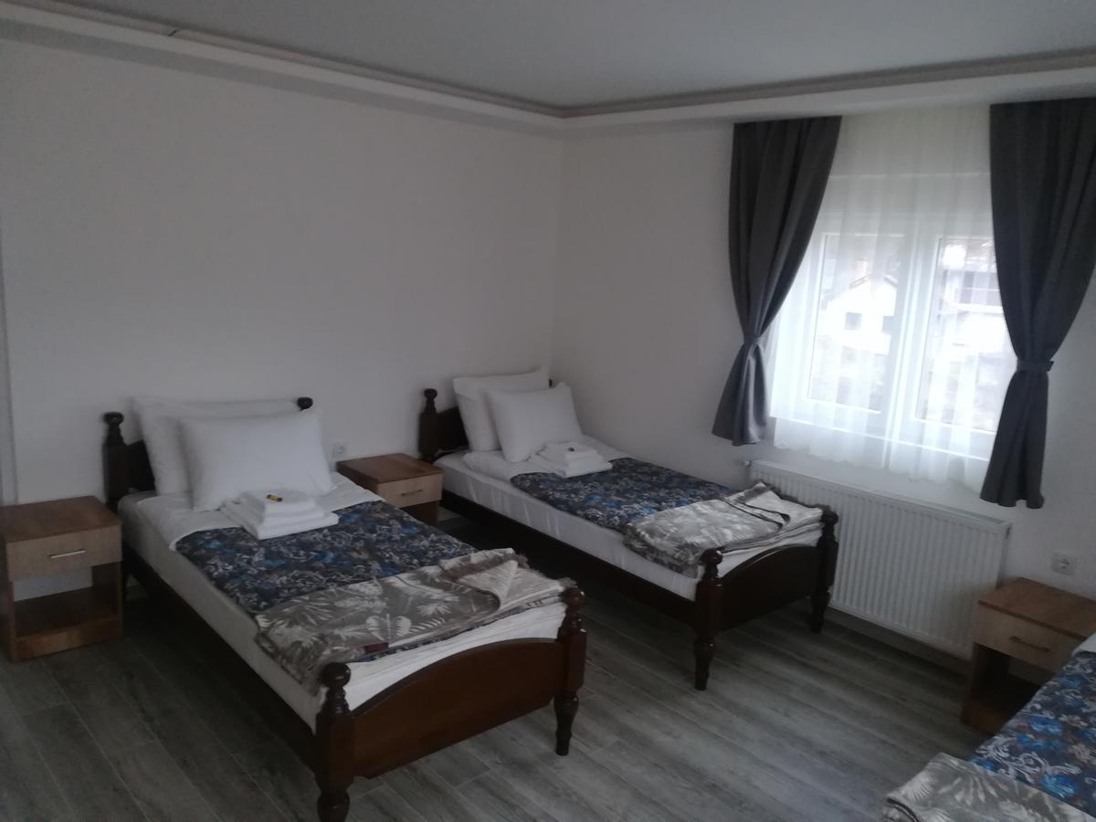Karavan 123 Raška Exterior foto